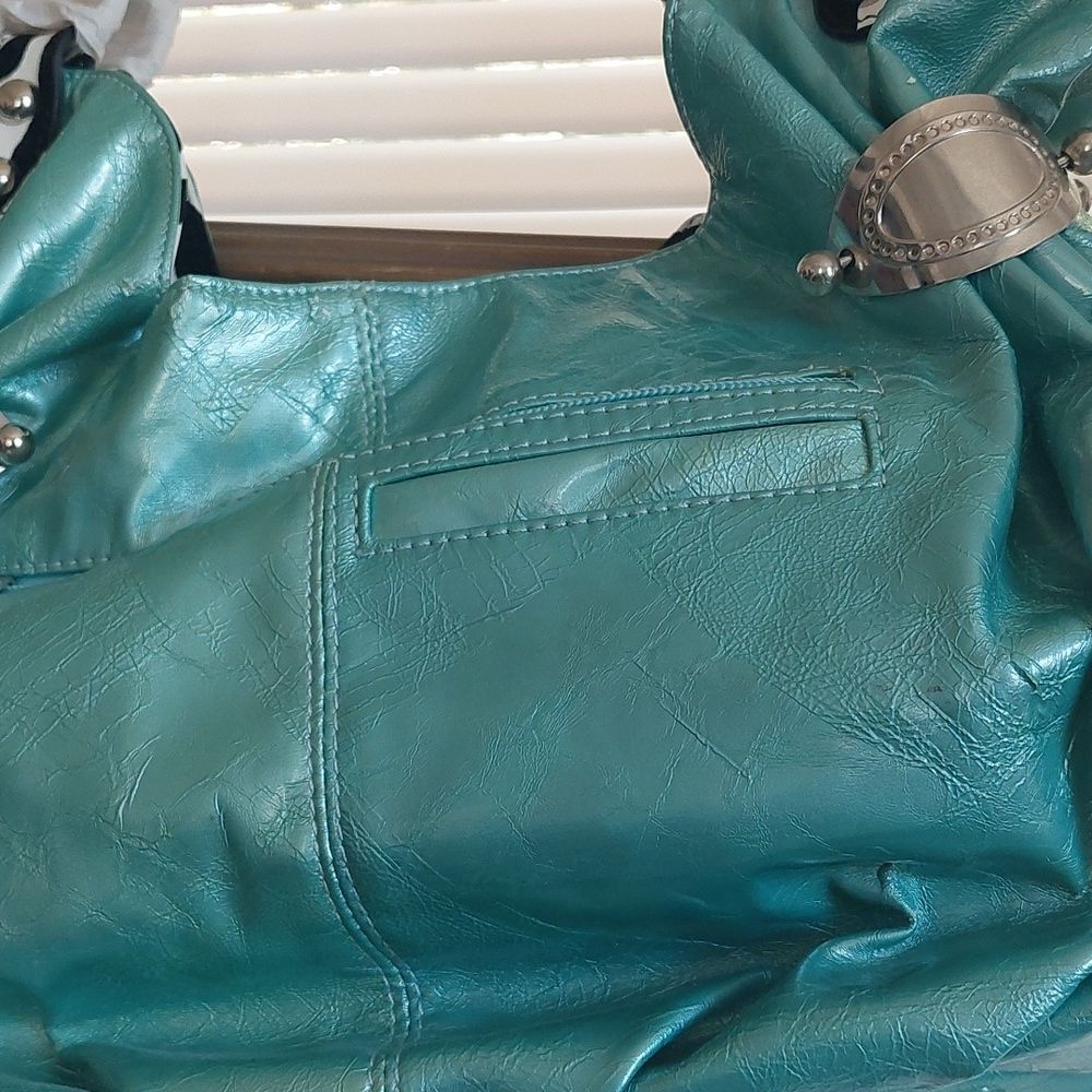 Rustic Contours Purse - Picture 5 of 5